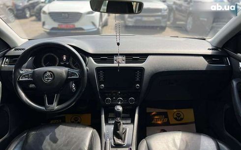 Skoda Octavia 2019 - фото 16