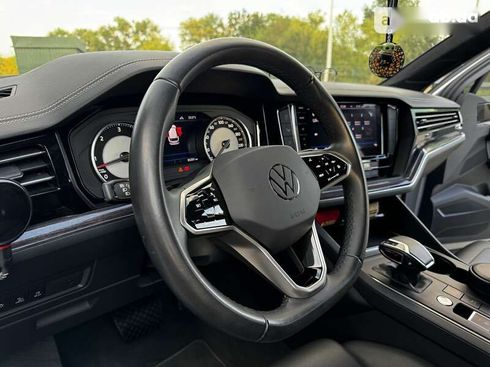 Volkswagen Touareg 2022 - фото 22