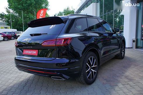 Volkswagen Touareg 2023 - фото 9