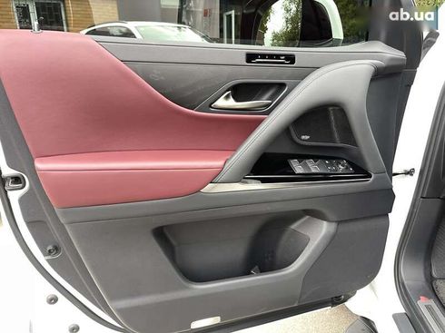 Lexus LX 2023 - фото 13