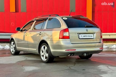 Skoda Octavia 2010 - фото 5