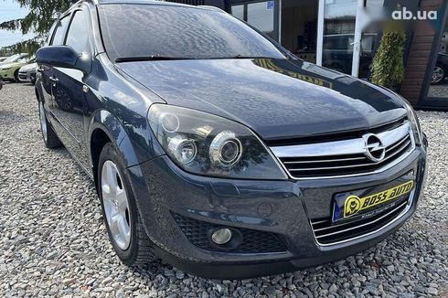 Opel Astra 2009 - фото 7