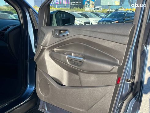 Ford Escape 2017 синий - фото 14
