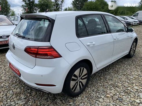 Volkswagen e-Golf 2020 - фото 10