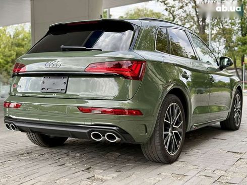 Audi SQ5 2021 - фото 15