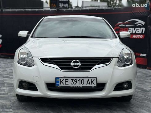Nissan Altima 2010 - фото 7