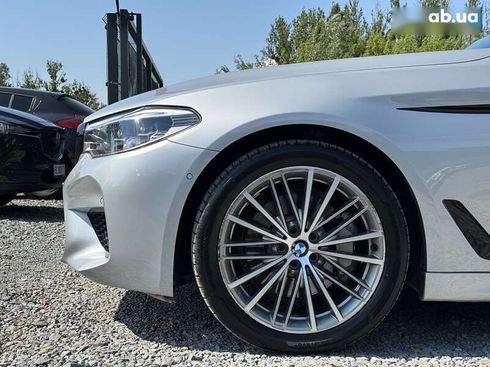 BMW 5 серия 2017 - фото 6
