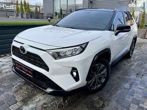 Toyota RAV4 2023 - фото 6