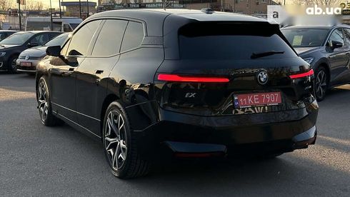 BMW iX 2022 - фото 13