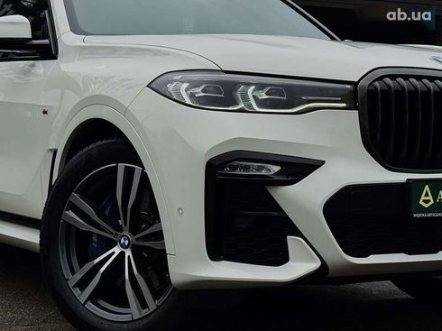 BMW X7 2022 - фото 13