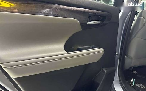 Toyota Highlander 2021 - фото 24