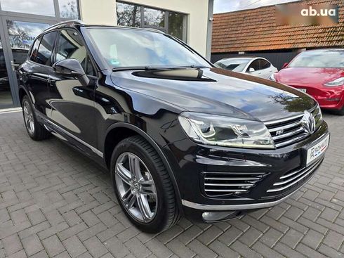 Volkswagen Touareg 2017 - фото 13