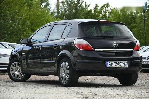 Opel Astra 2006 - фото 10