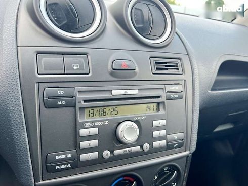 Ford Fiesta 2006 - фото 29
