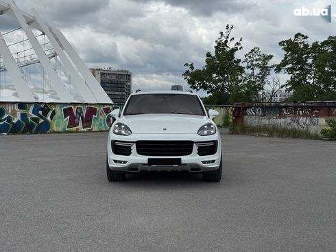 Porsche Cayenne 2015 - фото 12