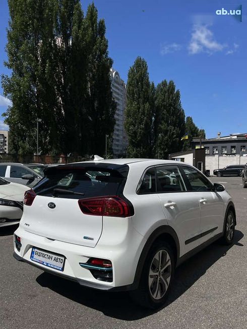 Kia Niro 2020 - фото 6