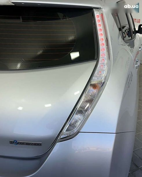 Nissan Leaf 2015 - фото 15