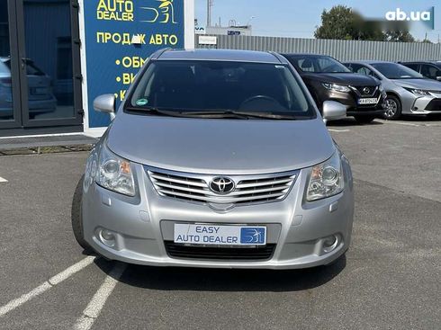 Toyota Avensis 2009 - фото 2