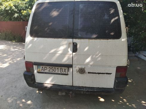 Volkswagen Transporter 1995 белый - фото 8