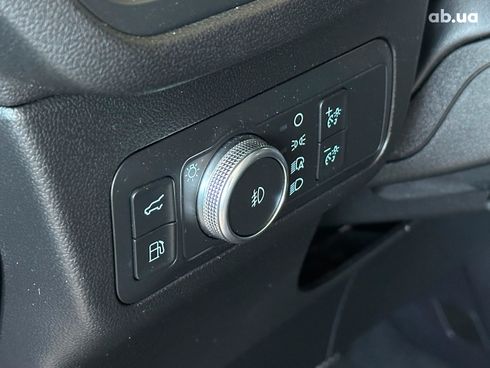 Ford Escape 2022 черный - фото 16