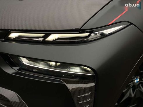 BMW X7 2023 - фото 11