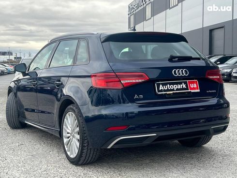 Audi A3 2017 синий - фото 7