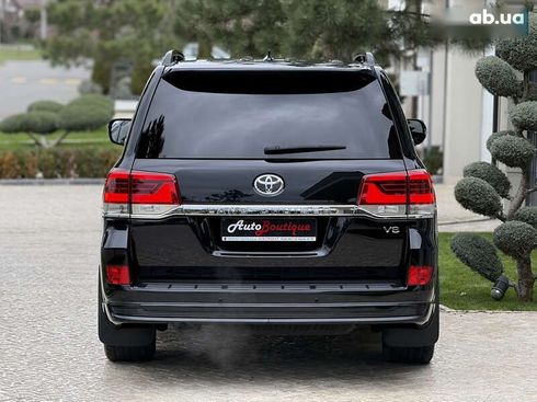 Toyota Land Cruiser 2015 - фото 12