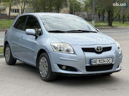 Toyota Auris 2008 - фото 2