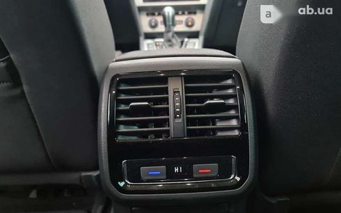 Volkswagen Passat 2019 - фото 17