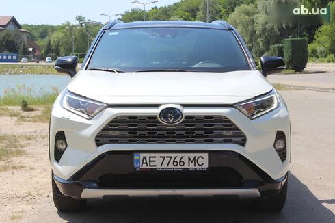 Toyota RAV4 2019 - фото 7