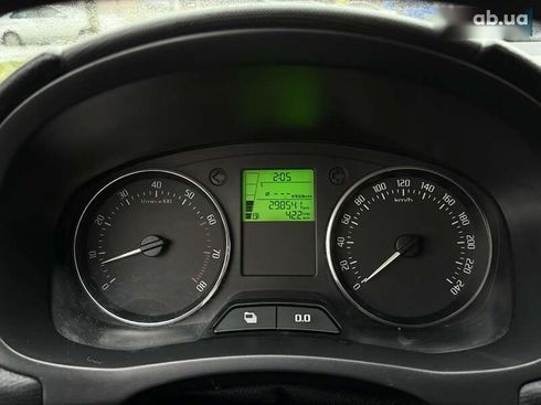 Skoda Fabia 2012 - фото 19