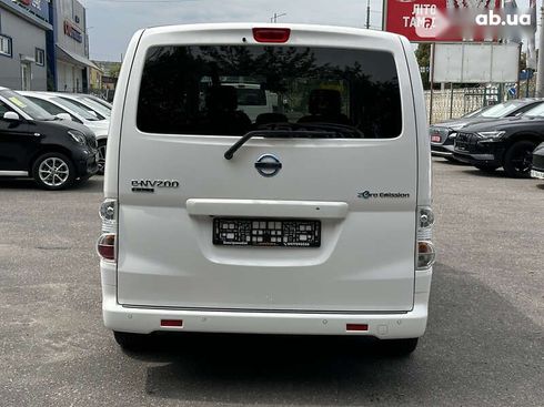 Nissan e-NV200 2019 - фото 11