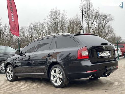 Skoda Octavia 2011 - фото 19