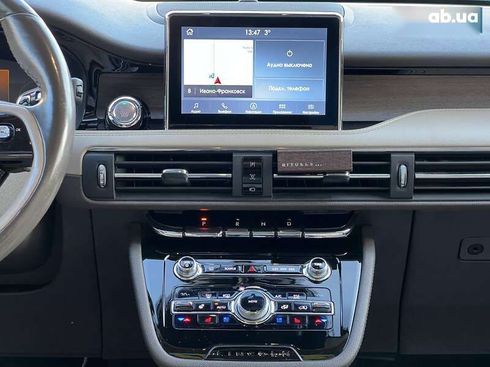 Lincoln Corsair 2020 - фото 20