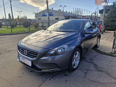 Volvo V40 2014 - фото 3