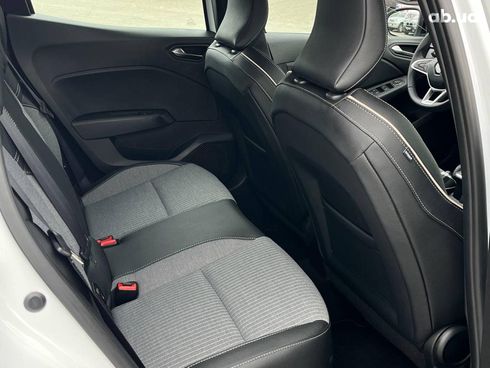 Renault Clio 2024 белый - фото 38