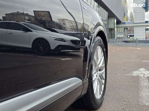 Audi Q7 2016 - фото 21