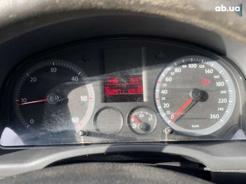 Volkswagen Caddy 2008 - фото 18
