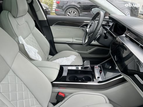 Audi S8 2020 - фото 13