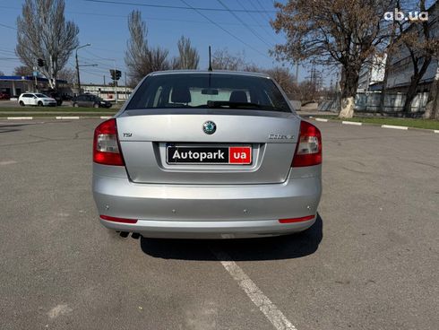 Skoda octavia a5 2012 серый - фото 7