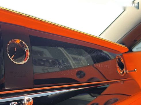 Rolls-Royce Spectre 2024 - фото 15