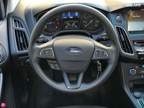 Ford Focus 2018 серый - фото 32