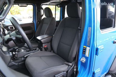Jeep Wrangler 2022 - фото 17