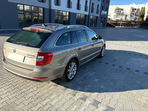 Skoda Superb 2014 бежевый - фото 4