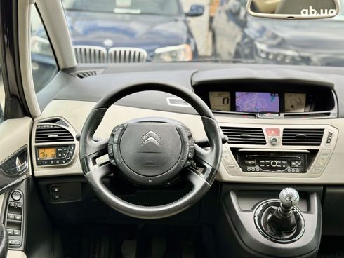 Citroёn C4 Picasso 2011 черный - фото 10