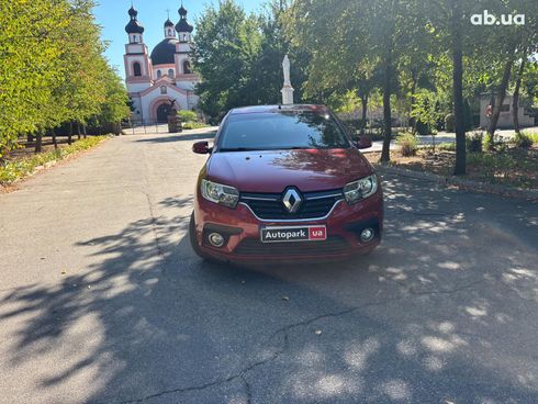 Renault Sandero 2020 красный - фото 8
