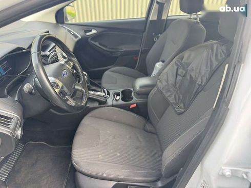 Ford Focus 2014 - фото 16