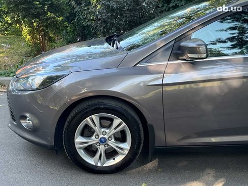 Ford Focus 2012 коричневый - фото 6