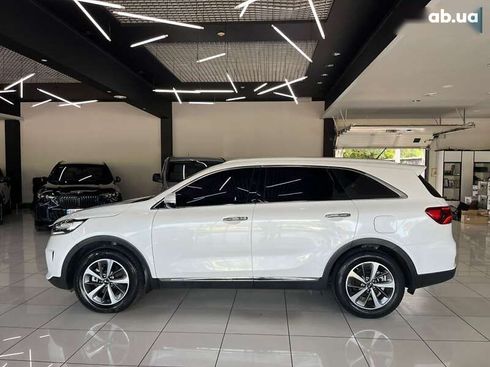 Kia Sorento 2019 - фото 7