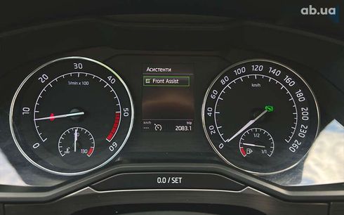 Skoda Superb 2017 - фото 19